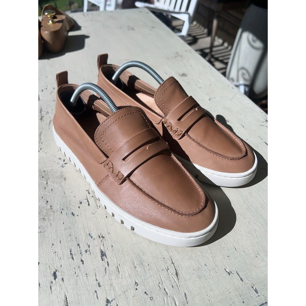 Vionic Uptown Women's Casual Leather Loafers In Camel Colorway Sz 8M